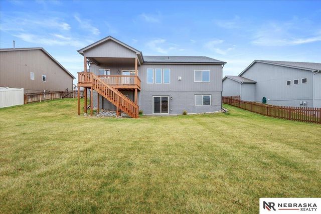 16471 Read Street, Bennington, NE 68007