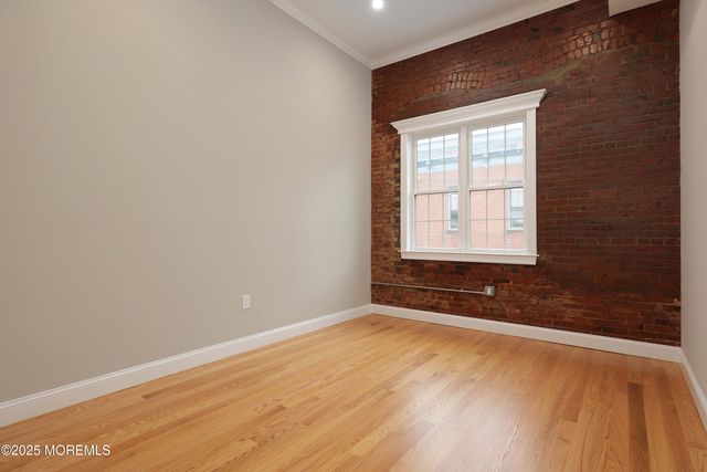 14 W Front Street, 3F, Red Bank, NJ 07701