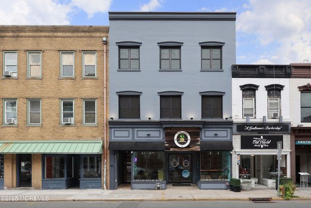 14 W Front Street, 3F, Red Bank, NJ 07701