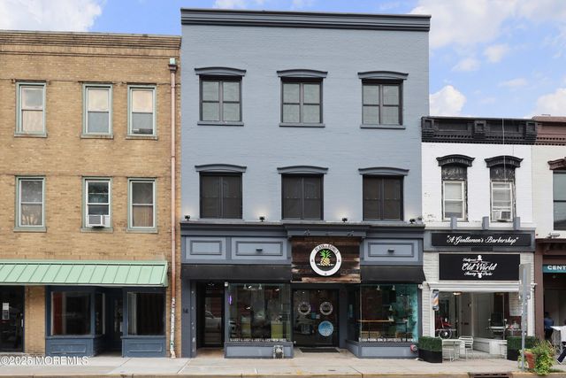 14 W Front Street, 3F, Red Bank, NJ 07701