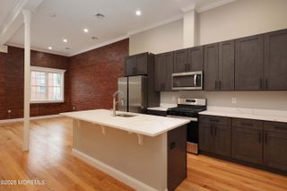 14 W Front Street, 3F, Red Bank, NJ 07701