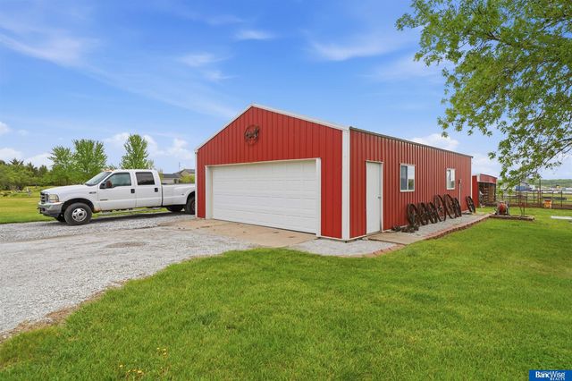 6830 SW 9 Street, Lincoln, NE 68523