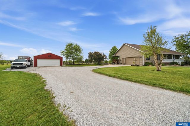 6830 SW 9 Street, Lincoln, NE 68523