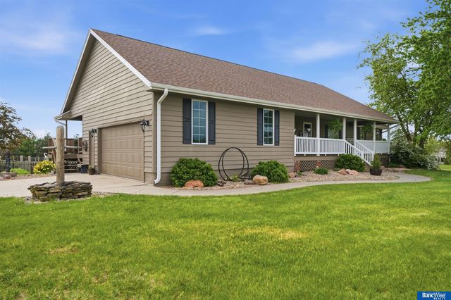 6830 SW 9 Street, Lincoln, NE 68523
