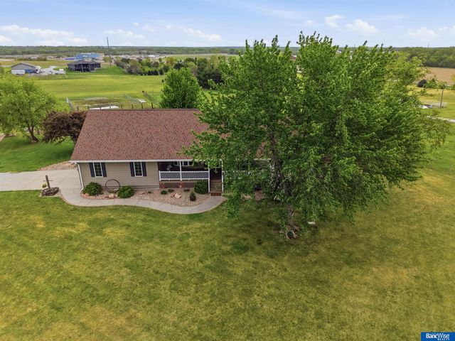 6830 SW 9 Street, Lincoln, NE 68523