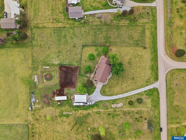 6830 SW 9 Street, Lincoln, NE 68523