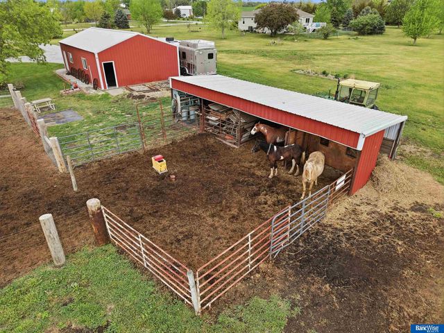 6830 SW 9 Street, Lincoln, NE 68523