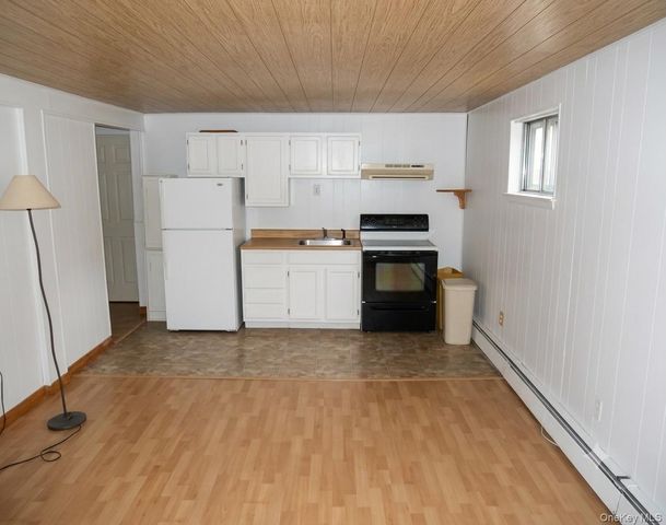 73 Cherokee Avenue, West Islip, NY 11795