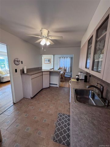 73 Cherokee Avenue, West Islip, NY 11795