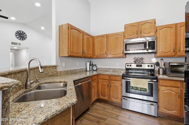 1227 N REVOLTA Circle, Mesa, AZ 85207