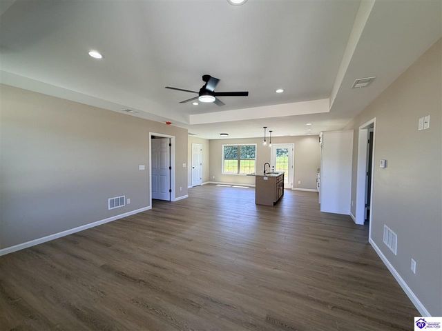 72 Democratic Court, Radcliff, KY 40160