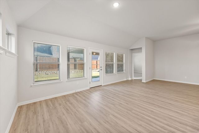13089 Yellowstone Way, Providence Village, TX 76227