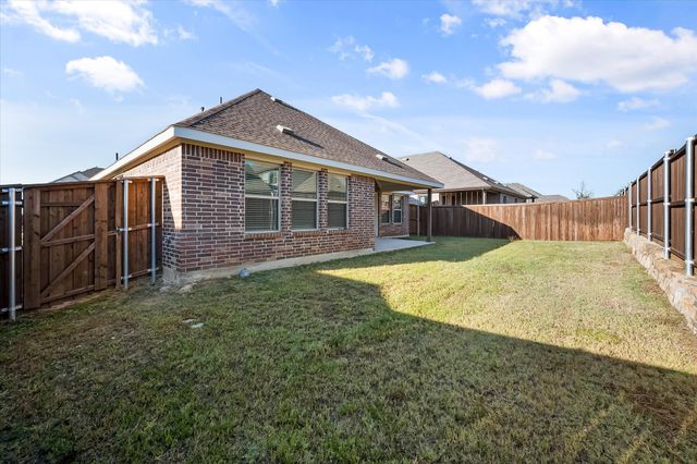 13089 Yellowstone Way, Providence Village, TX 76227