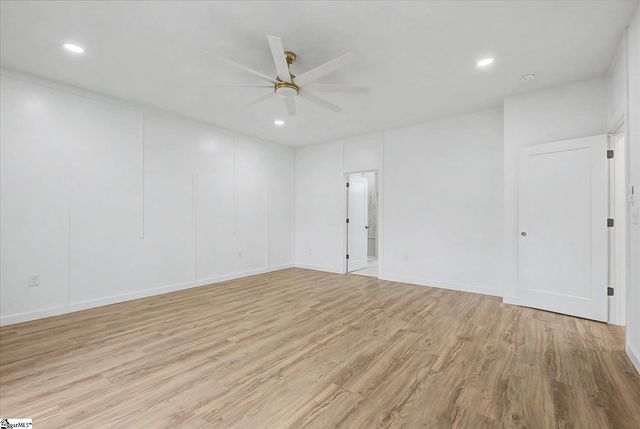 4 Mckinley Drive, Greenville, SC 29611