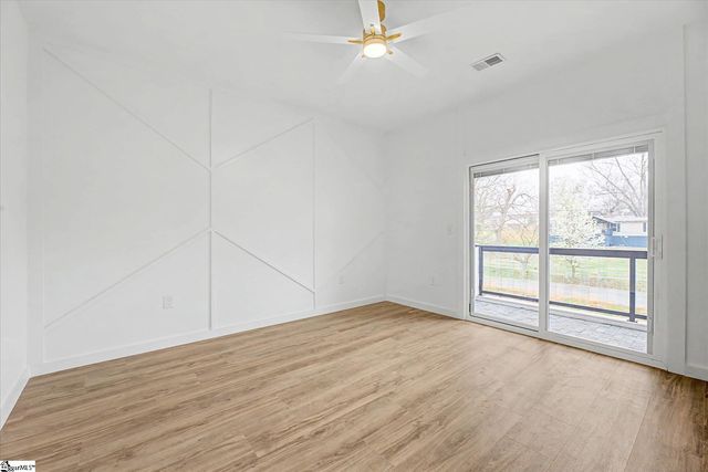 4 Mckinley Drive, Greenville, SC 29611