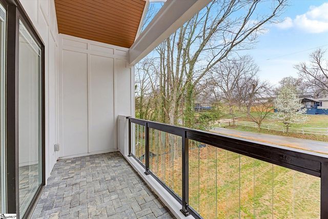 4 Mckinley Drive, Greenville, SC 29611