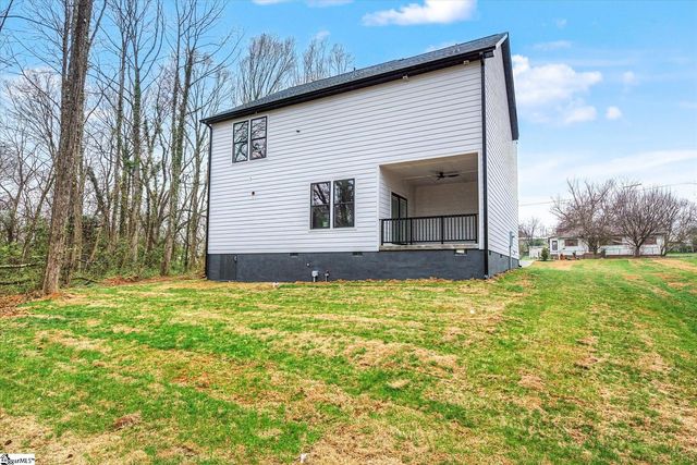 4 Mckinley Drive, Greenville, SC 29611