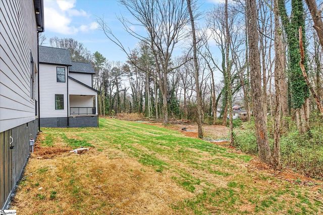 4 Mckinley Drive, Greenville, SC 29611