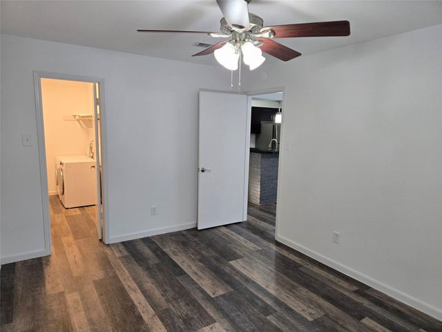839 Wax Myrtle Lane A, Houston, TX 77079