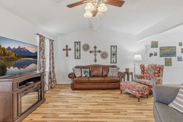 604 E Fm 272, Celeste, TX 75423