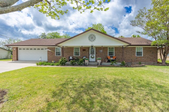 604 E Fm 272, Celeste, TX 75423