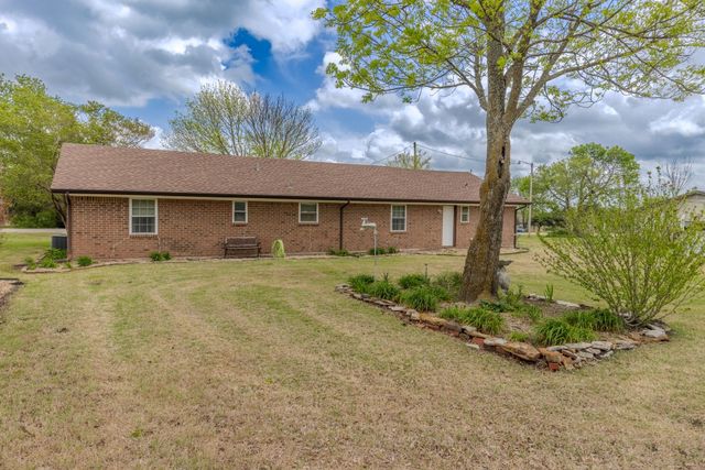 604 E Fm 272, Celeste, TX 75423