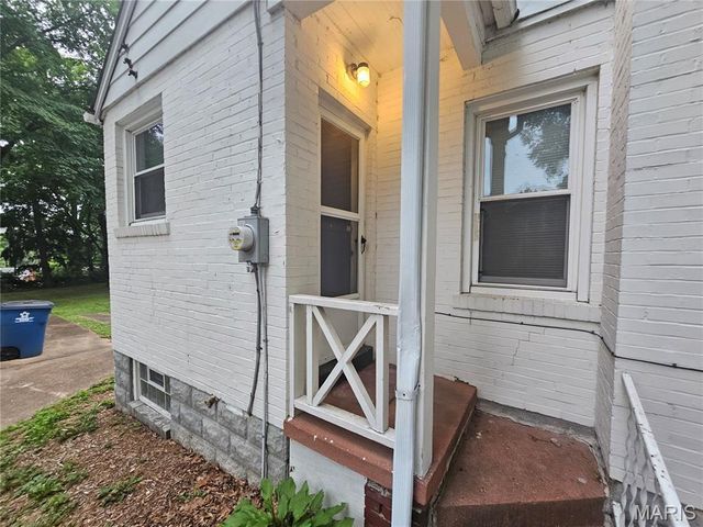 326 Tiffin Avenue, St Louis, MO 63135