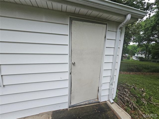 326 Tiffin Avenue, St Louis, MO 63135