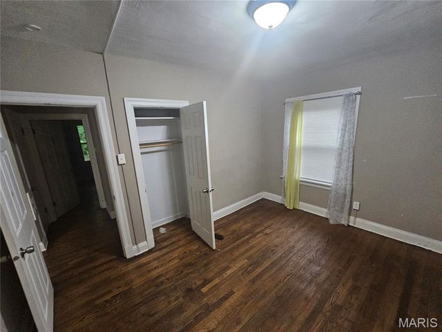 326 Tiffin Avenue, St Louis, MO 63135