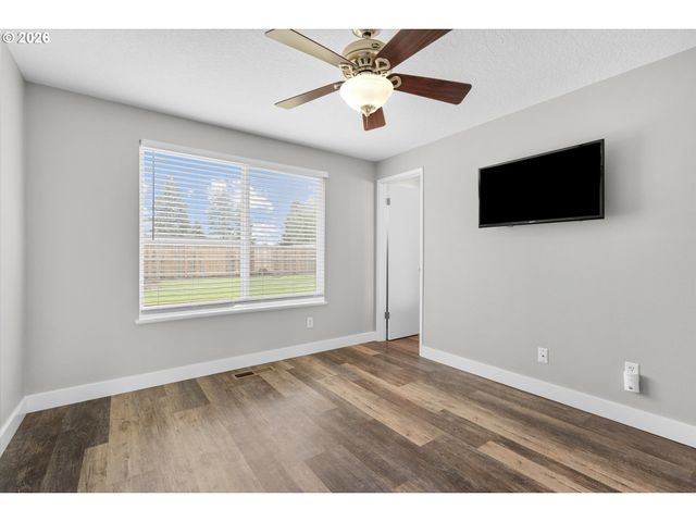 17570 Nw PARK VIEW Blvd, Portland, OR 97229