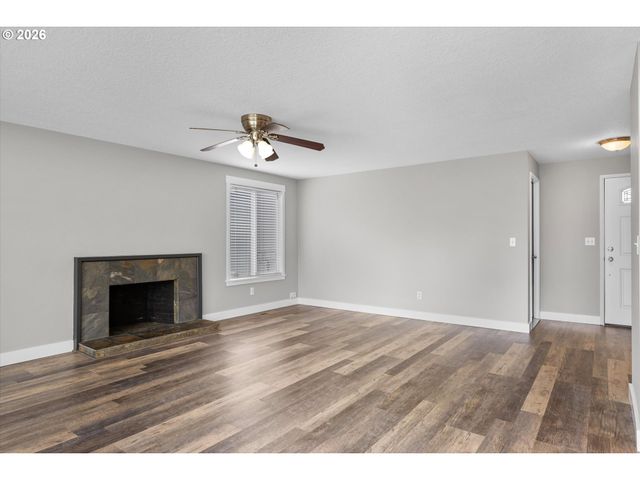 17570 Nw PARK VIEW Blvd, Portland, OR 97229