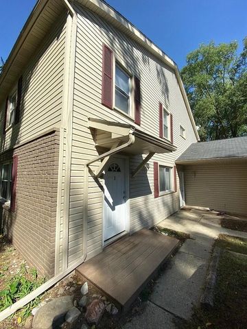 260 W Unadilla Street, Pinckney Vllg, MI 48169