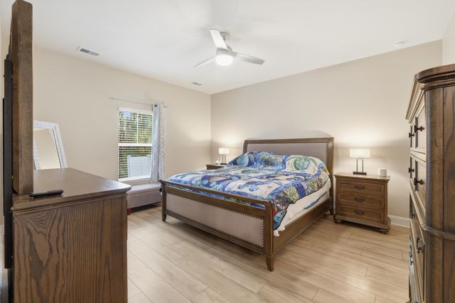 175 Leaflet Loop, Pawleys Island, SC 29585