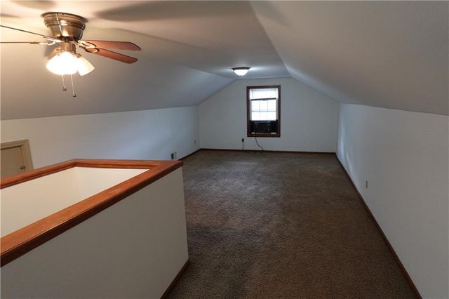 4429 N Oak Trafficway, Kansas City, MO 64116