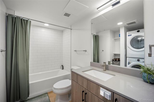 3575 Chestnut Place 701, Denver, CO 80216