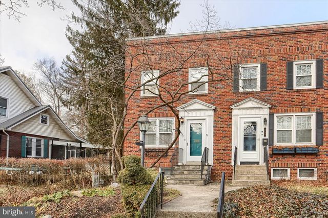 257 W WILLOW STREET, Carlisle, PA 17013