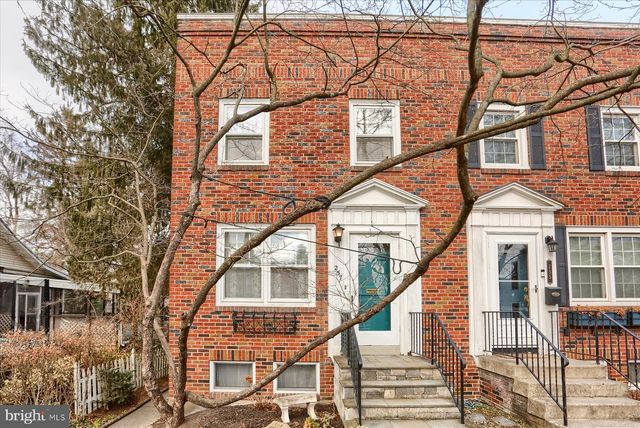 257 W WILLOW STREET, Carlisle, PA 17013