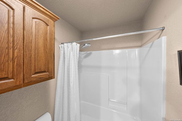 560 Winding Vw, New Braunfels, TX 78132