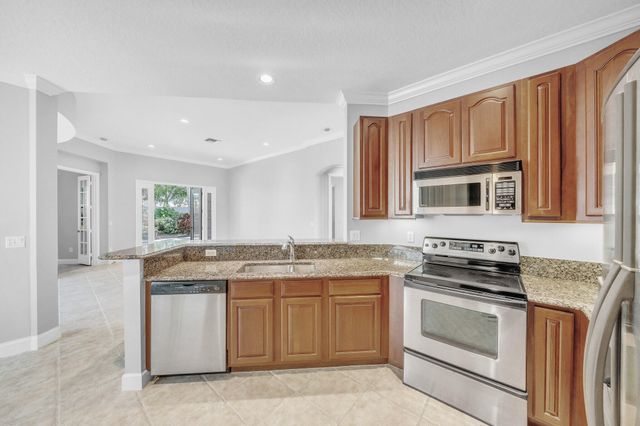 6581 Southport Drive, Boynton Beach, FL 33472