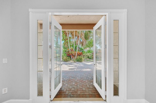 6581 Southport Drive, Boynton Beach, FL 33472