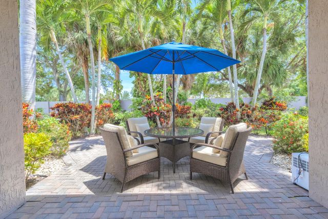 6581 Southport Drive, Boynton Beach, FL 33472