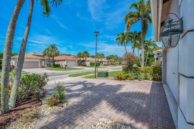 6581 Southport Drive, Boynton Beach, FL 33472
