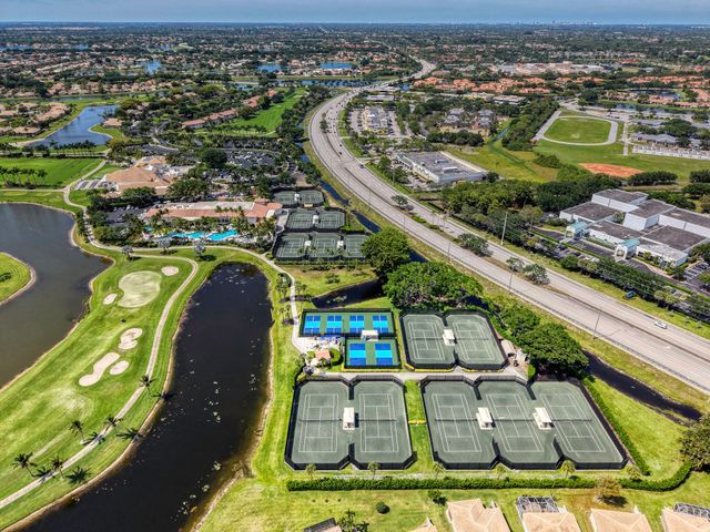 6581 Southport Drive, Boynton Beach, FL 33472