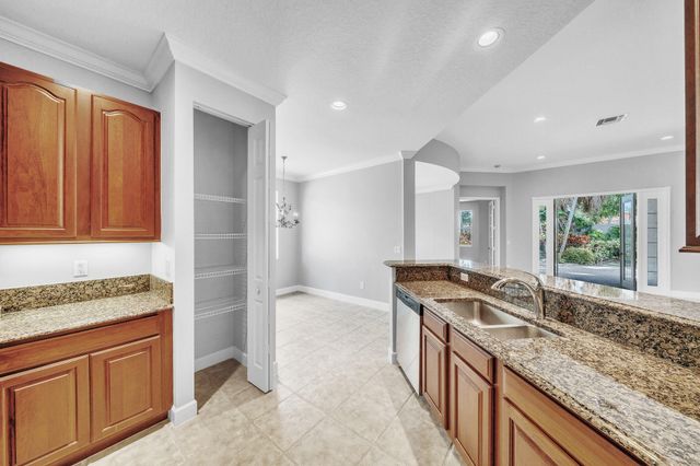 6581 Southport Drive, Boynton Beach, FL 33472