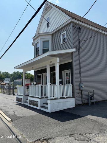 1317 Lower Broadway, Schenectady, NY 12306