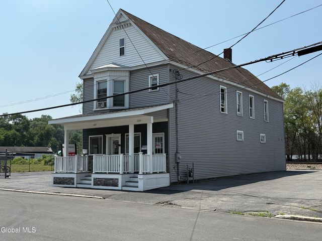 1317 Lower Broadway, Schenectady, NY 12306