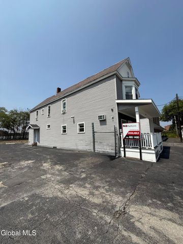 1317 Lower Broadway, Schenectady, NY 12306