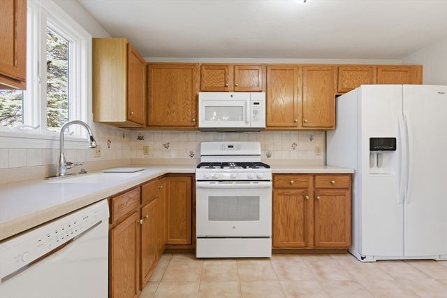 72 Pine Hill Blvd. 72, Mashpee, MA 02649