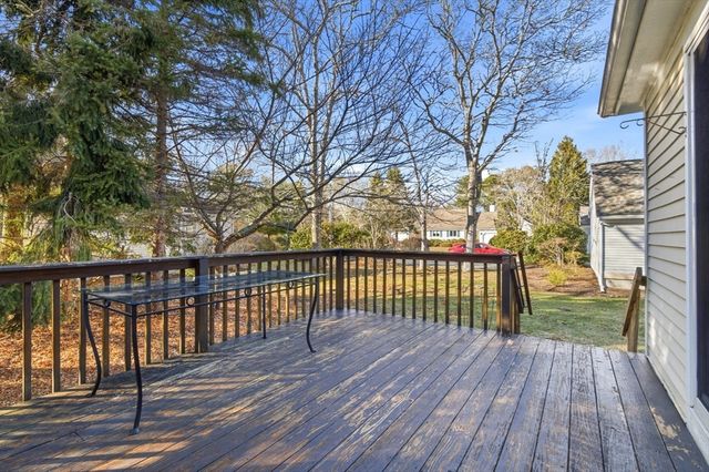 72 Pine Hill Blvd. 72, Mashpee, MA 02649