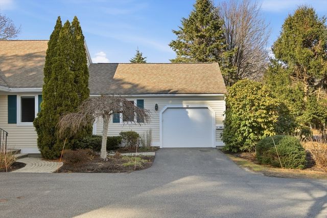 72 Pine Hill Blvd. 72, Mashpee, MA 02649